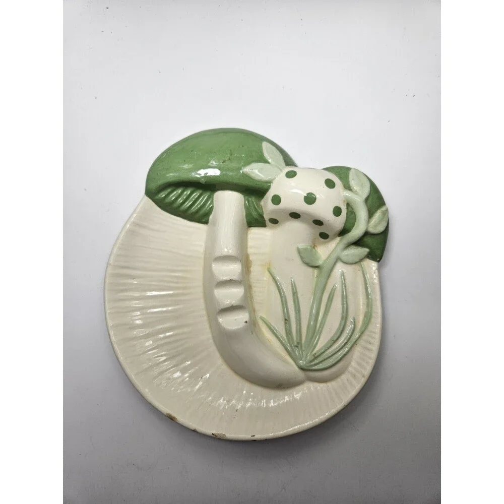 Vintage 1970 MCM Ceramic Molded Green Mushroom Fungi Ashtray Trinket Dish Tray